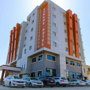 فندق قورينا